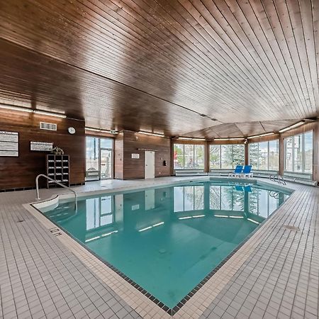 Stony Plain Inn & Suites Dış mekan fotoğraf