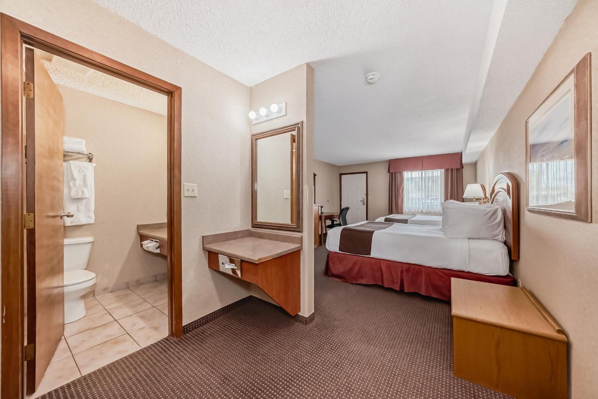 Stony Plain Inn & Suites Dış mekan fotoğraf