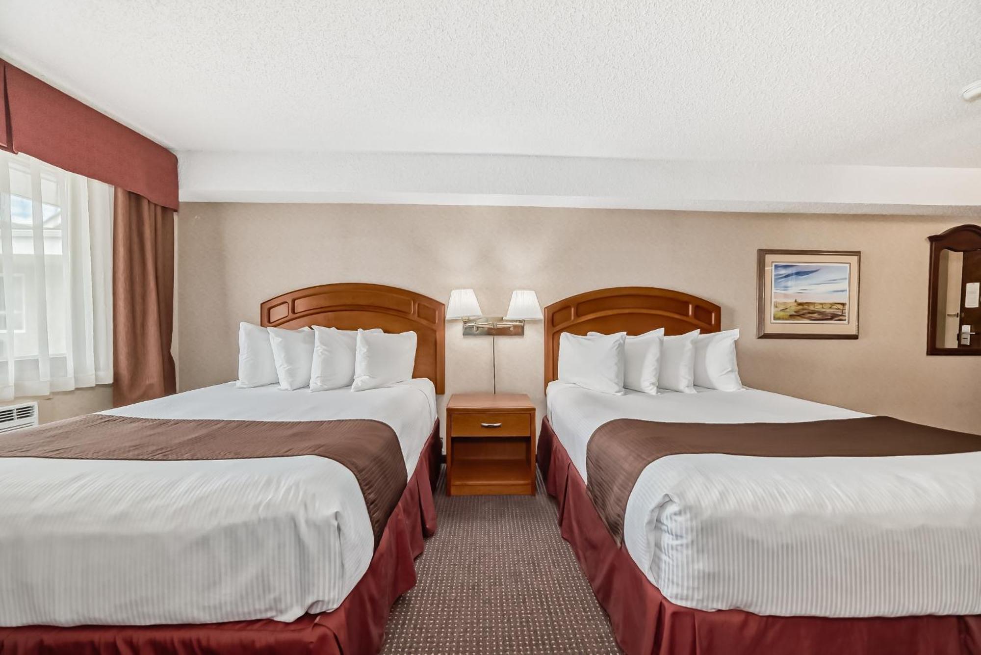 Stony Plain Inn & Suites Dış mekan fotoğraf