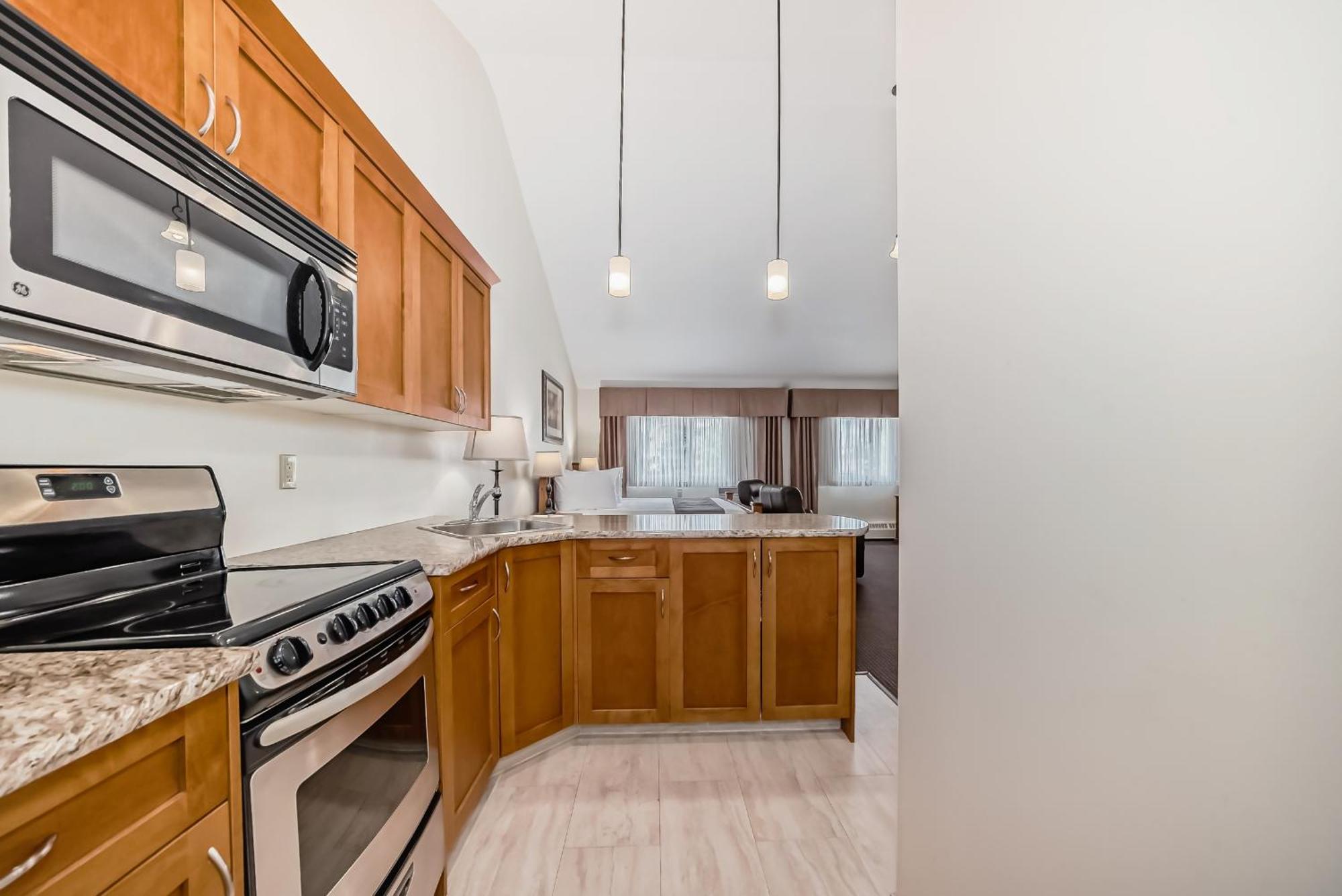 Stony Plain Inn & Suites Dış mekan fotoğraf